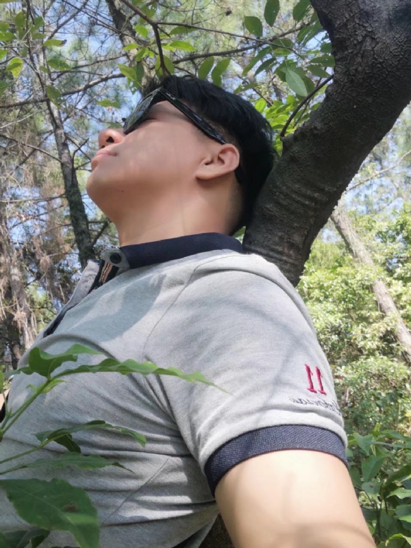 新丁的第一张照片--残疾人相亲网