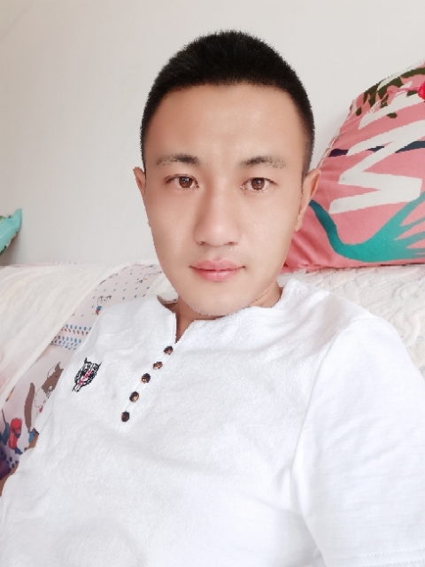 海阔天空的第一张照片--残疾人相亲网