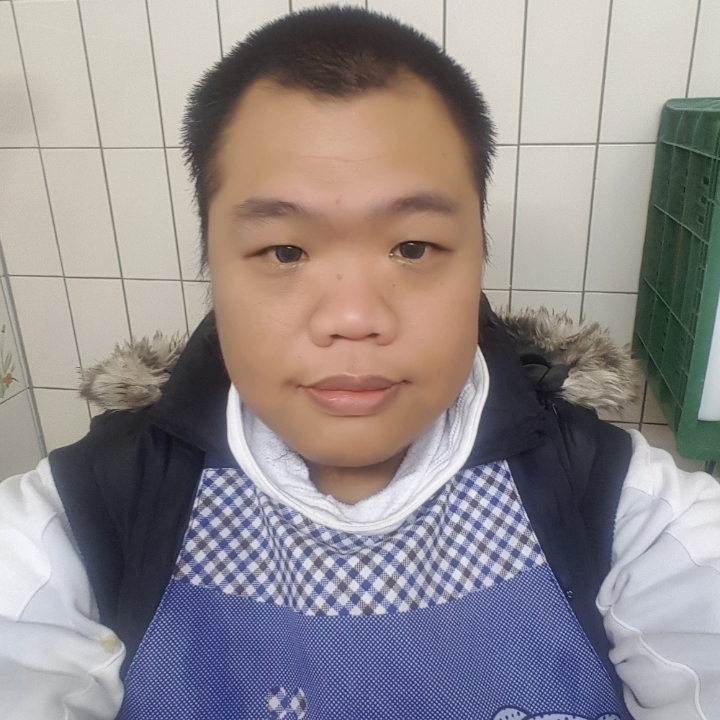 黑熊的第一张照片--残疾人相亲网