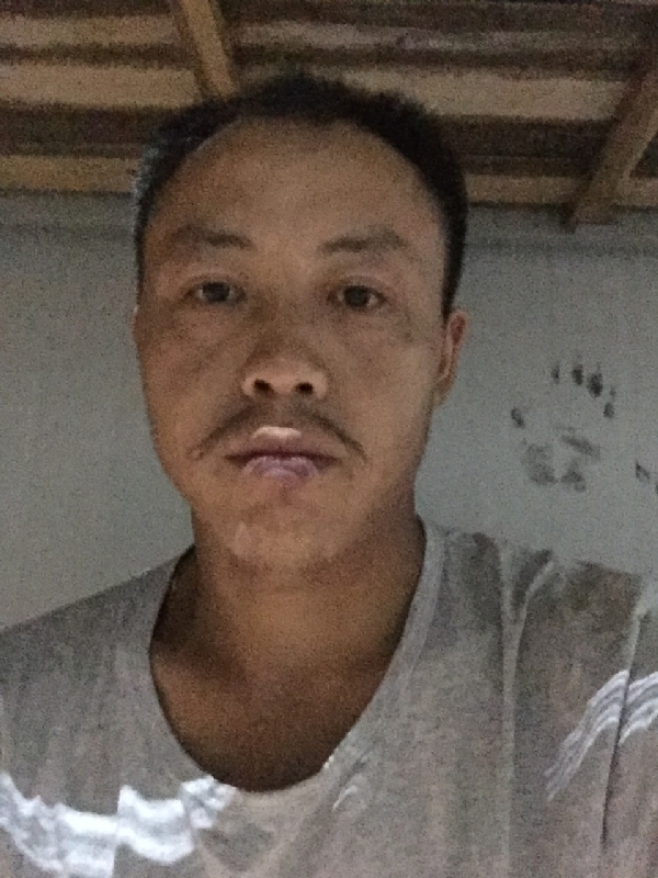 老曹的第二张照片--残疾人相亲网