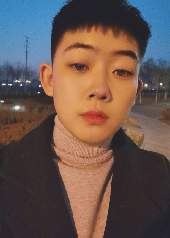 我有点吃不消的第三张照片--残疾人相亲网