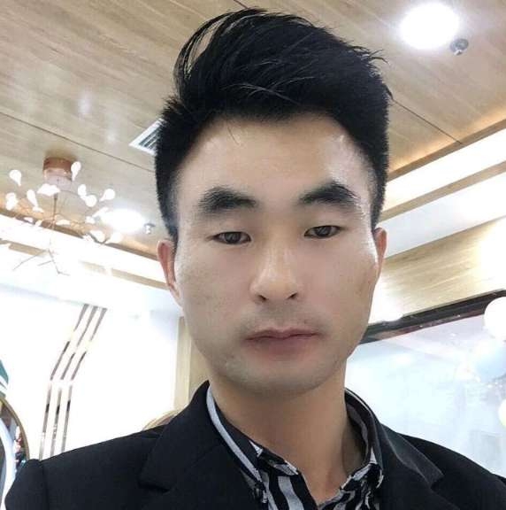 情系半生的第一张照片--残疾人相亲网