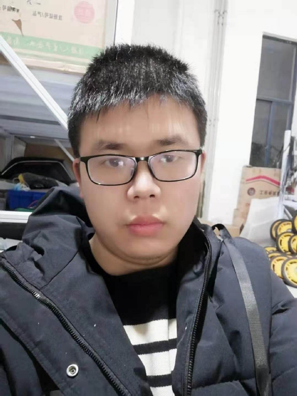 军军的第一张照片--残疾人相亲网