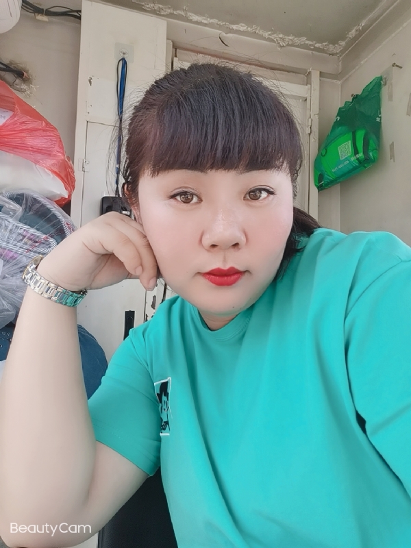 小不点的第一张照片--残疾人相亲网