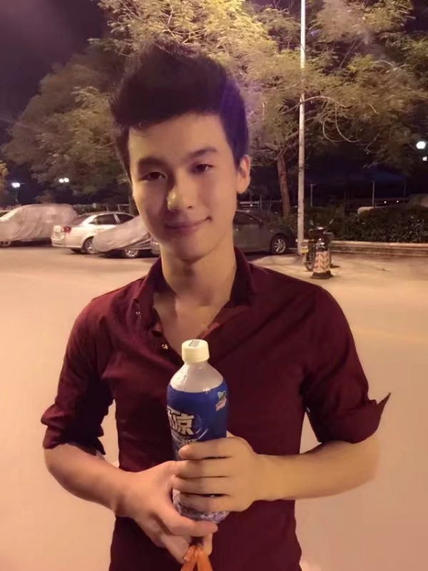 皮特王的第三张照片--残疾人相亲网