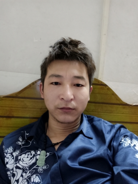 时光的第一张照片--残疾人相亲网