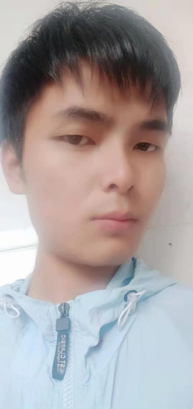 安静的男生的第一张照片--残疾人相亲网