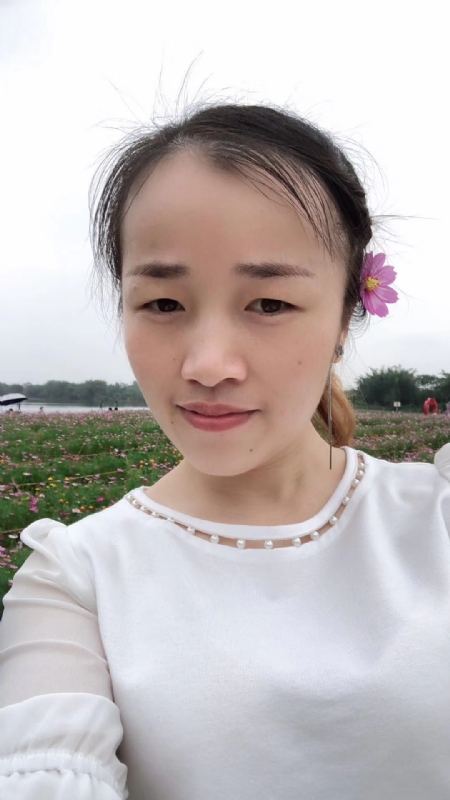 走的第一张照片--残疾人相亲网