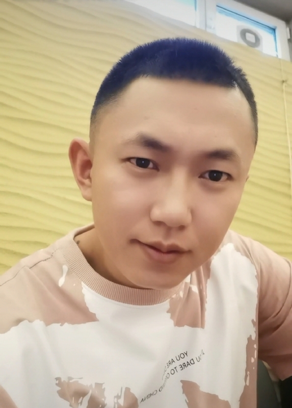 爱意随风起的第一张照片--残疾人相亲网