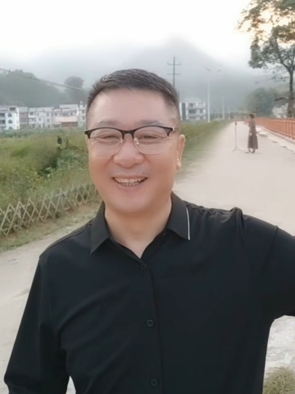 在這裡等你的第一张照片--残疾人相亲网