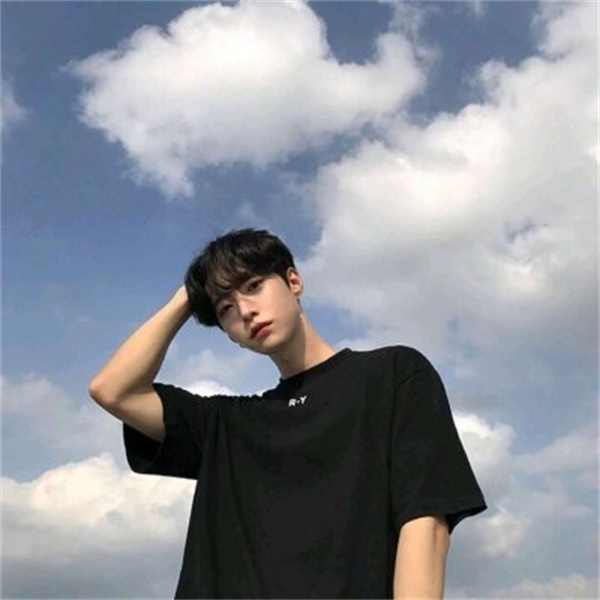 不忘初心的第一张照片--残疾人相亲网