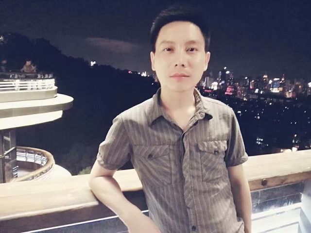 幕秋的第一张照片--残疾人相亲网