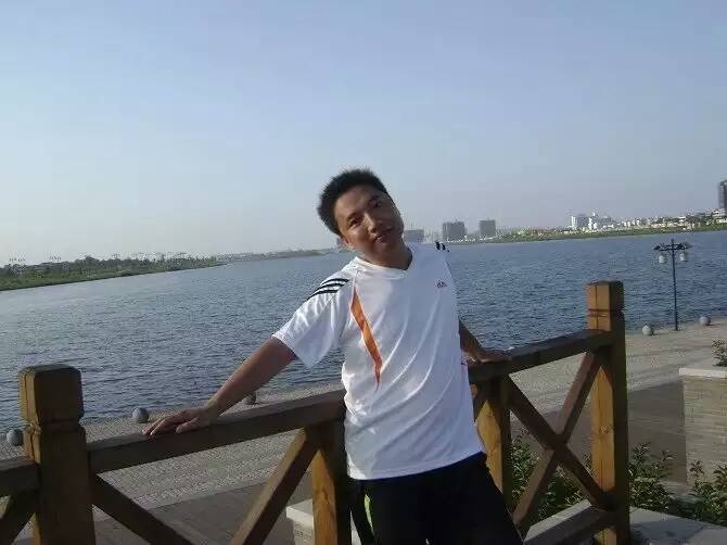 才乡痴情的第二张照片--残疾人相亲网