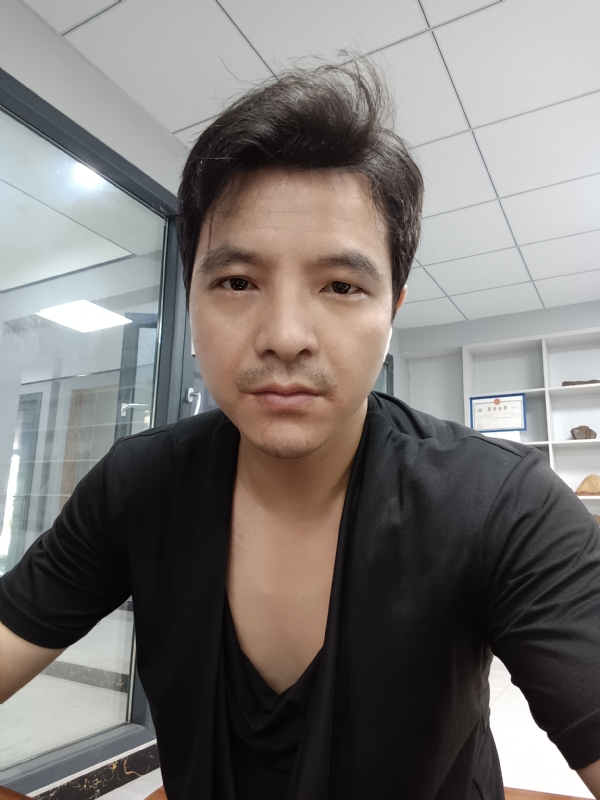 心门关不上的窗的第一张照片--残疾人相亲网