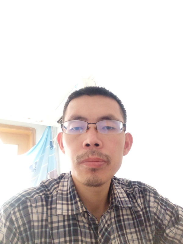 芳华的第一张照片--残疾人相亲网