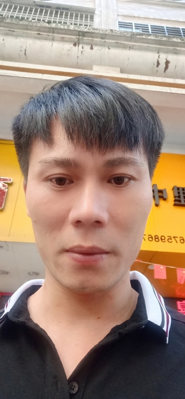 笑看人生的第一张照片--残疾人相亲网