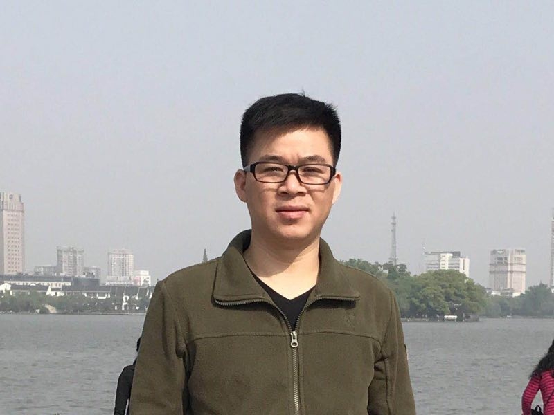孔雀鱼的第一张照片--残疾人相亲网