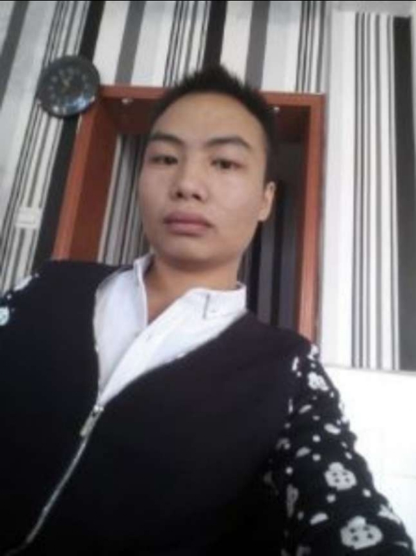 阿龙的第一张照片--残疾人相亲网