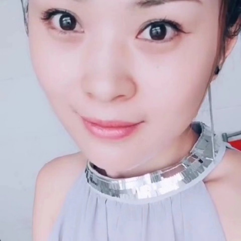 唐琴的第一张照片--残疾人相亲网