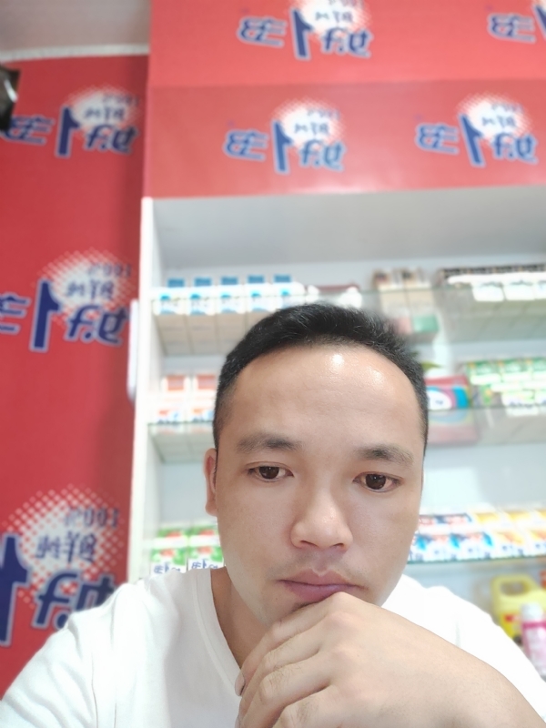 小老弟的第二张照片--残疾人相亲网
