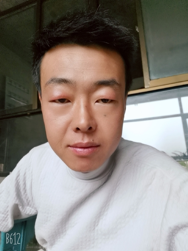 缺爱80后的第一张照片--残疾人相亲网