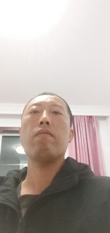 月上云端的第一张照片--残疾人相亲网