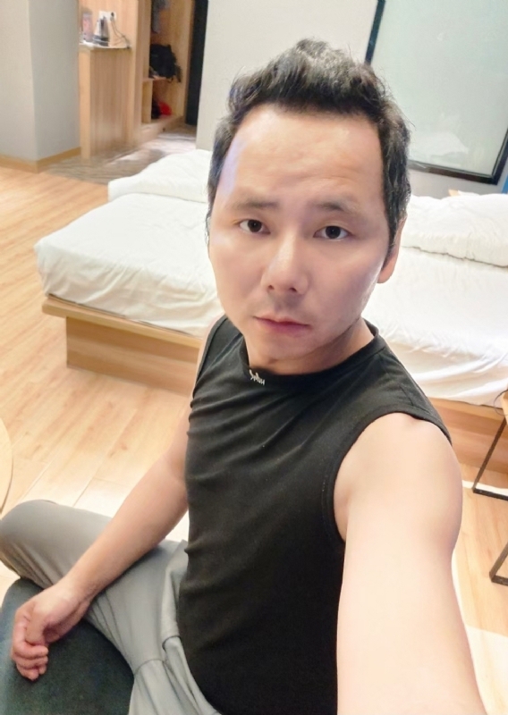 爱远的要命的第一张照片--残疾人相亲网