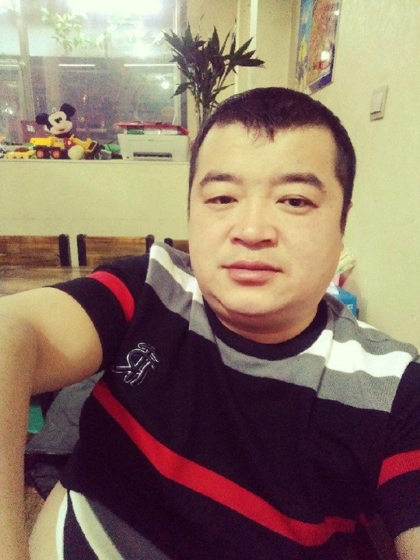 老实人的第一张照片--残疾人相亲网