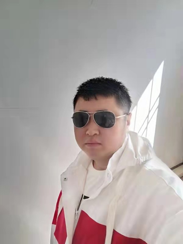 大漠叔叔的第一张照片--残疾人相亲网