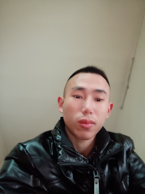 阿浩的第一张照片--残疾人相亲网