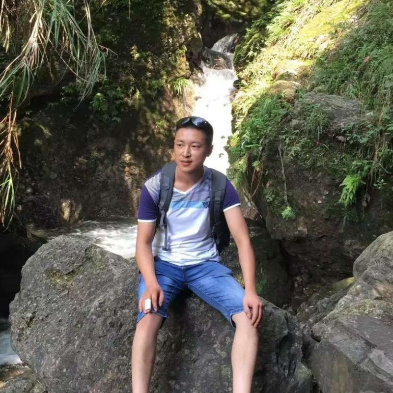 人杰地也灵的第一张照片--残疾人相亲网