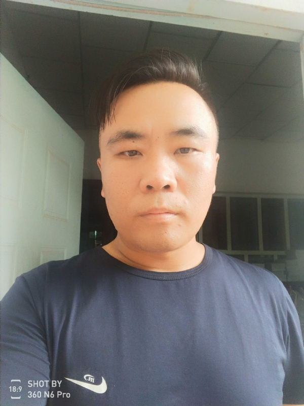 云的第一张照片--残疾人相亲网