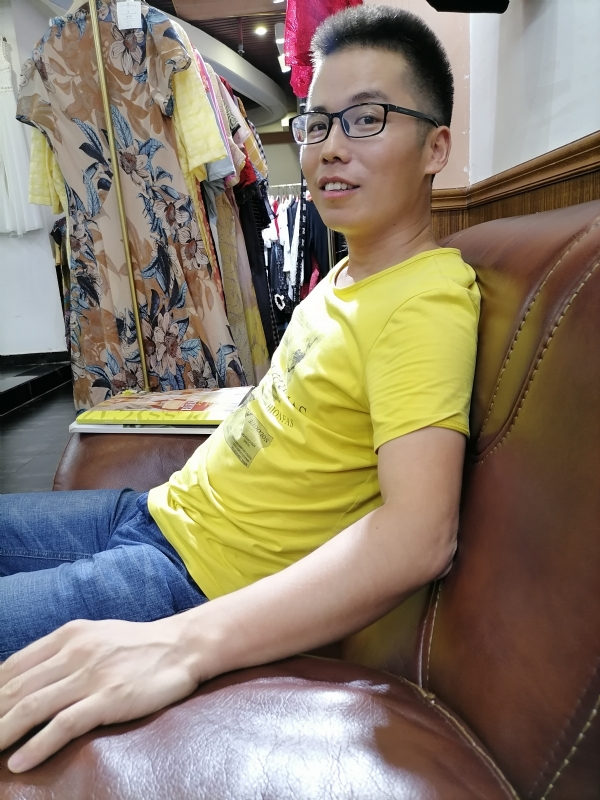汪顺鹏的第二张照片--残疾人相亲网