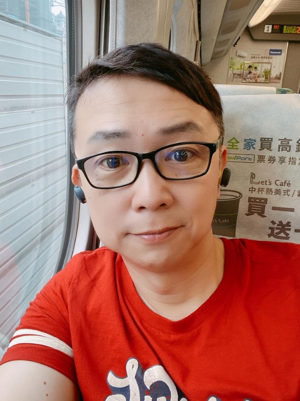 陈道明的第一张照片--残疾人相亲网