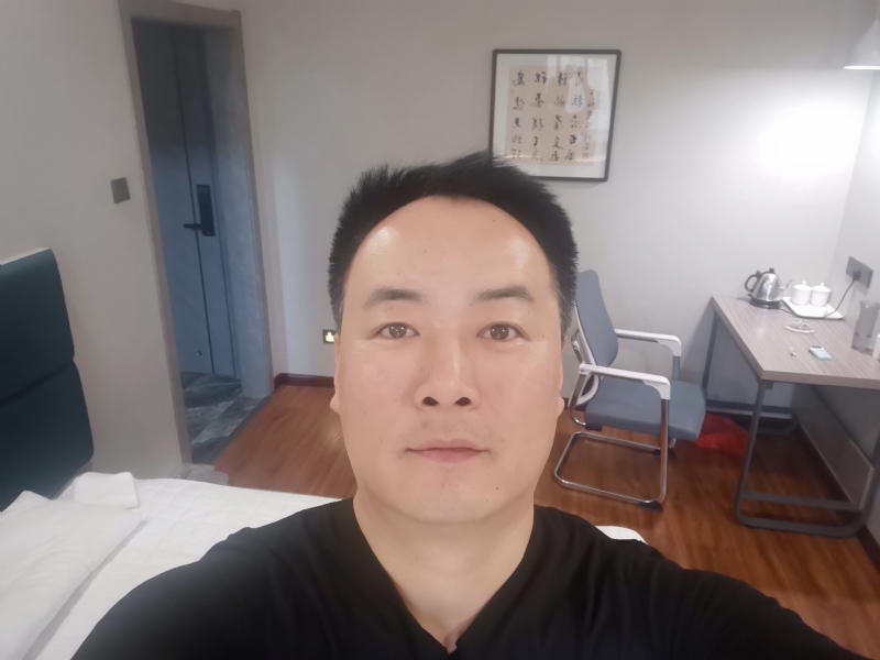 莫待花落空折枝的第一张照片--残疾人相亲网