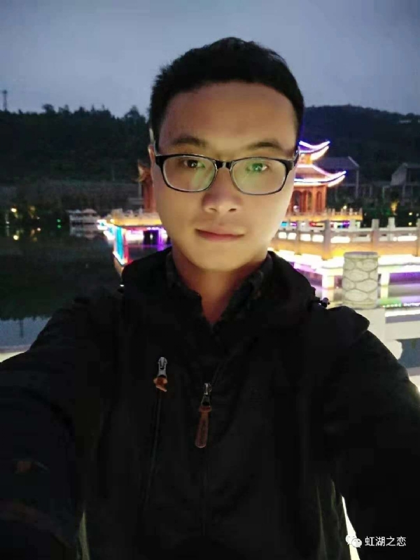 李逍遥的第一张照片--残疾人相亲网