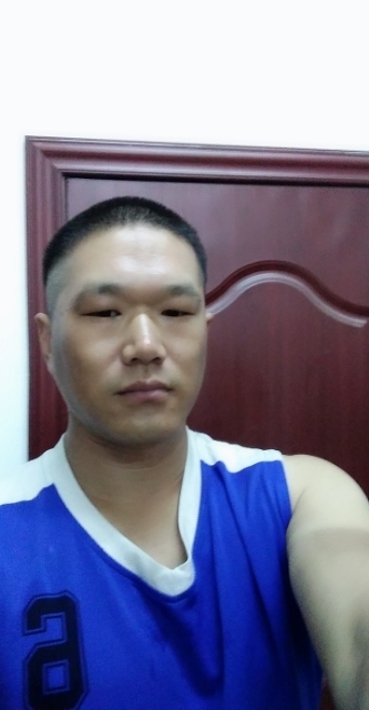 会飞的鱼的第一张照片--残疾人相亲网