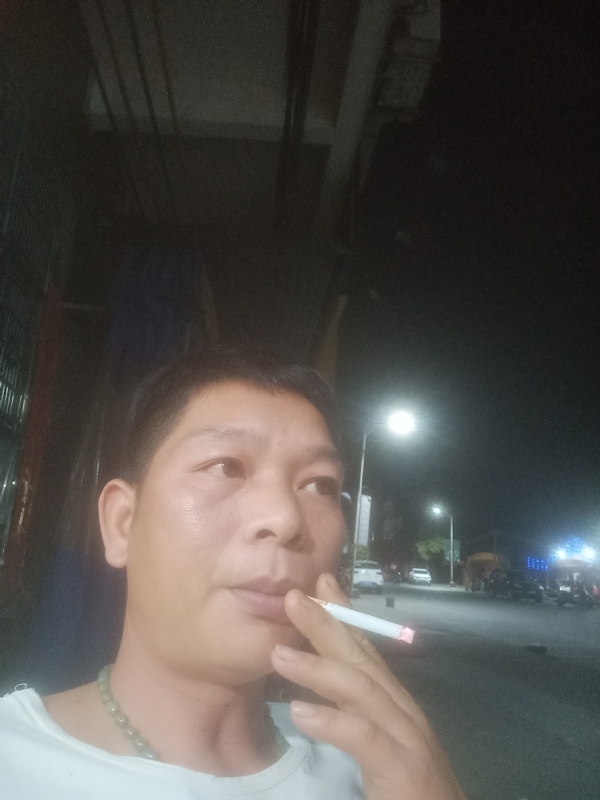 善解人意的第二张照片--残疾人相亲网