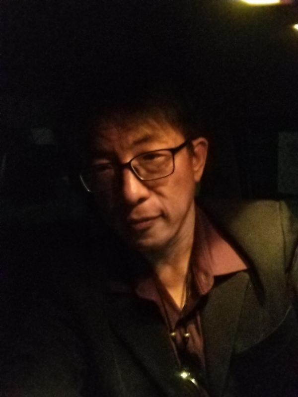 隱姓埋名的第一张照片--残疾人相亲网
