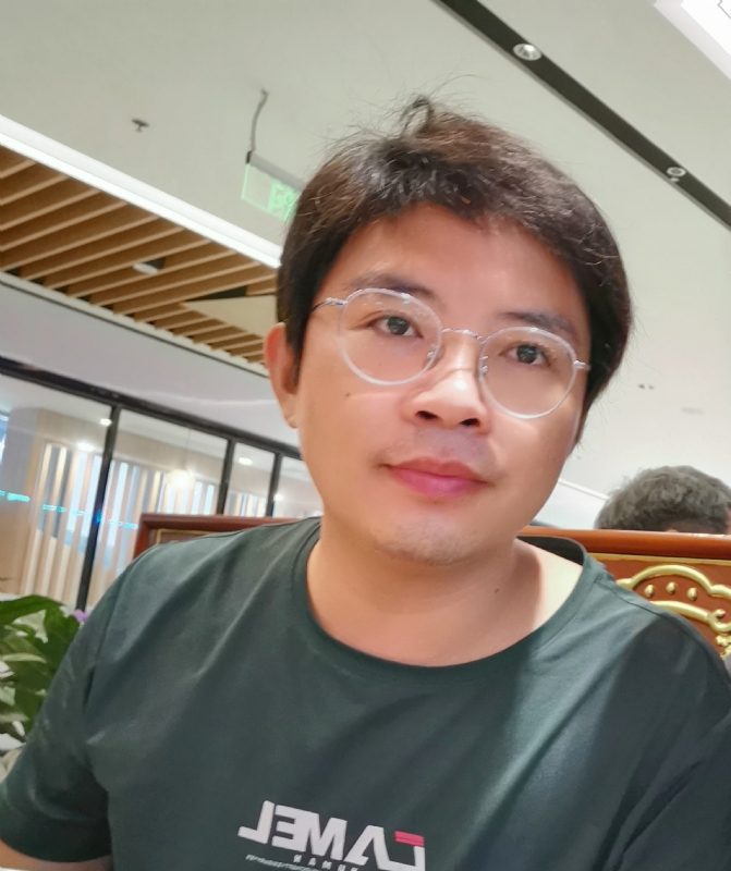 陆迅的第三张照片--残疾人相亲网