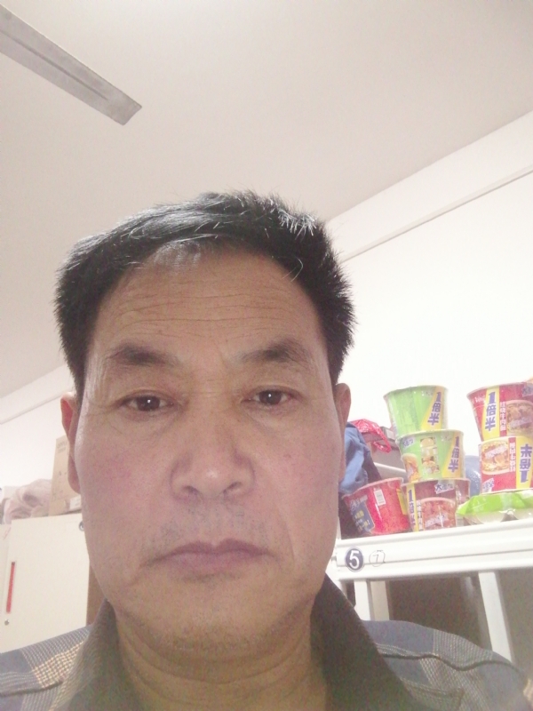 勇往直前的第一张照片--残疾人相亲网