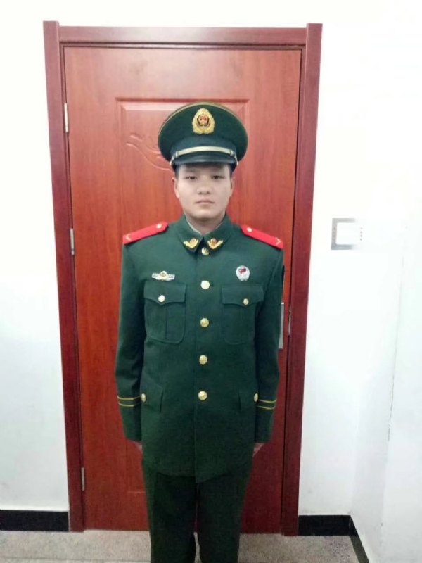 忘记的第一张照片--残疾人相亲网