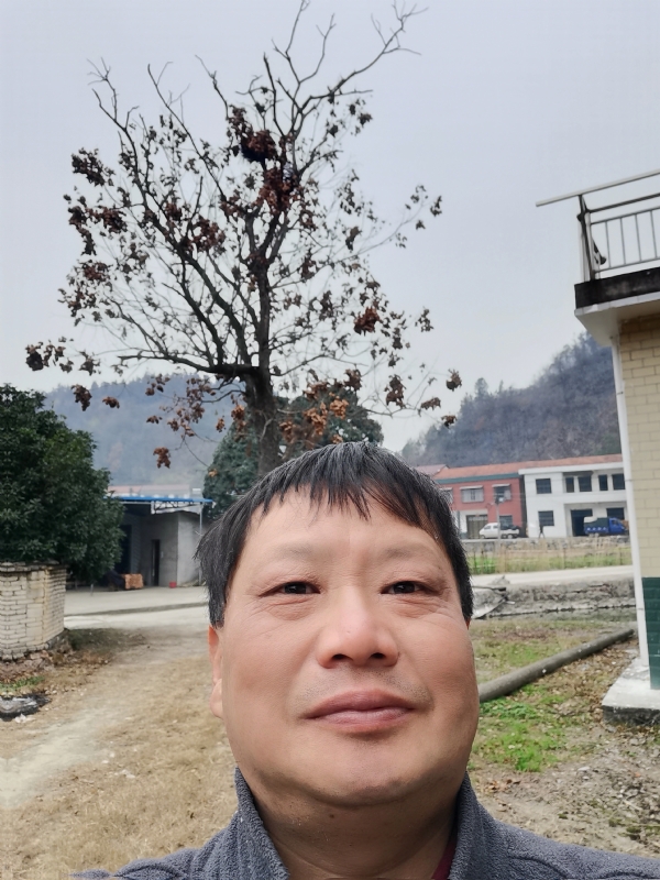 苏众青春冲浪的第二张照片--残疾人相亲网