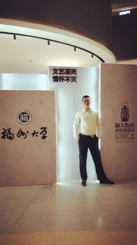 凌宇的第一张照片--残疾人相亲网