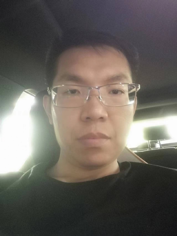 小黑包的第二张照片--残疾人相亲网