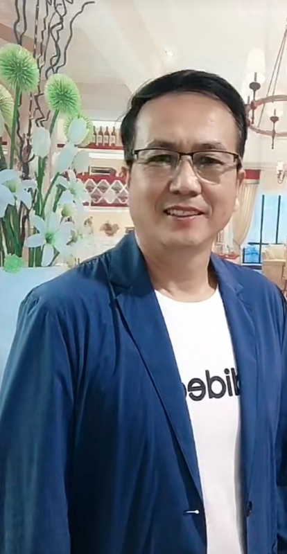 沈先生的第一张照片--残疾人相亲网