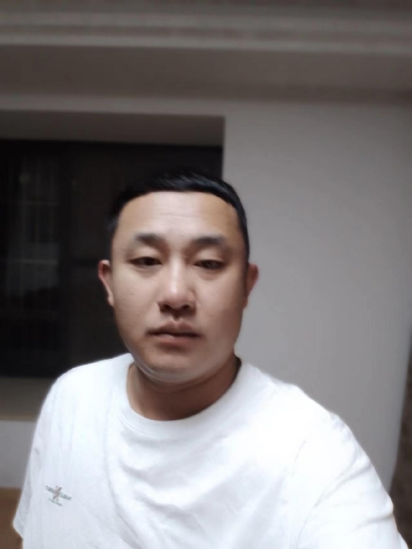 魔尊的第一张照片--残疾人相亲网