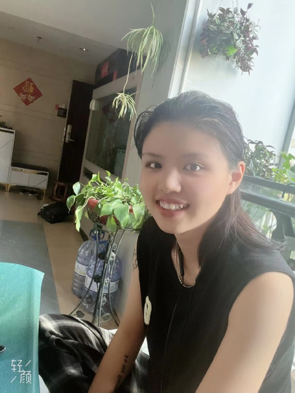 阿婷的第一张照片--残疾人相亲网