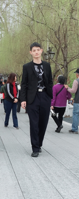 风一样的第一张照片--残疾人相亲网