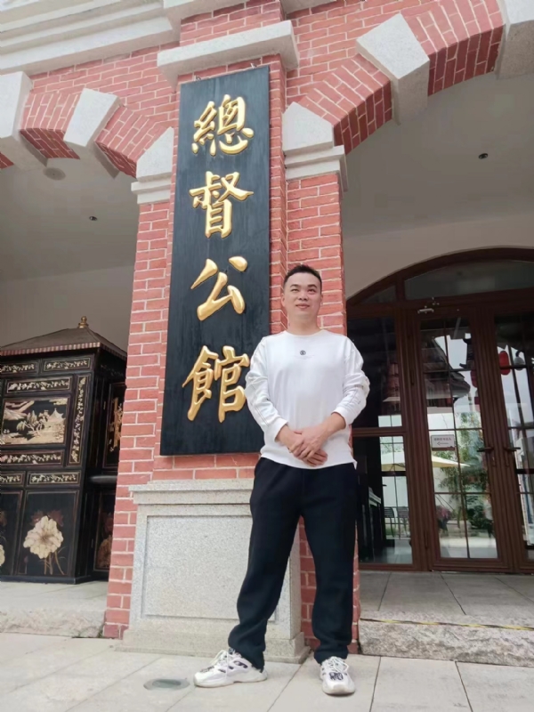 趙不到的第一张照片--残疾人相亲网